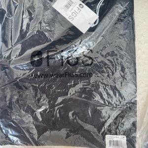 Figs women’s black under scrub medium super soft